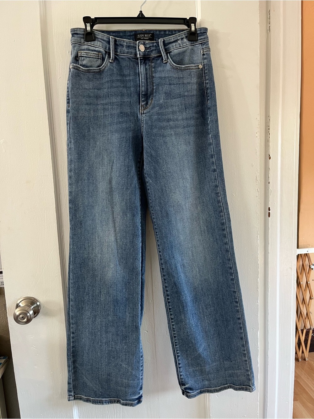 Judy Blue Los Angeles Wide Leg Jeans Size 9/29 Medium Wash EUC - Picture 6 of 16